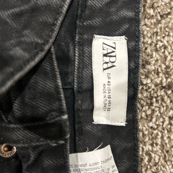 High rise black Zara jeans - Picture 5 of 5